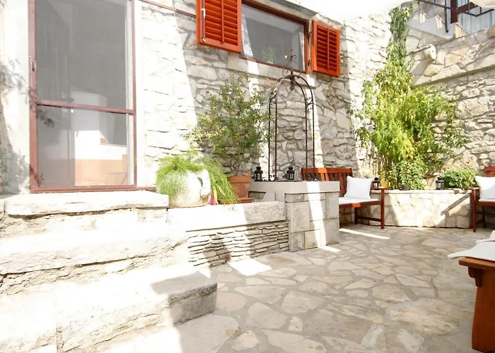 펜션 House With A Swimming Pool Smokvica, Korcula - 9297 *